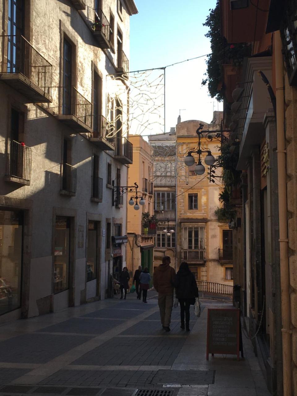 Hostal 977 Tarragona Exterior photo